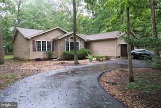 314 Fairway Dr, Locust Grove, VA 22508