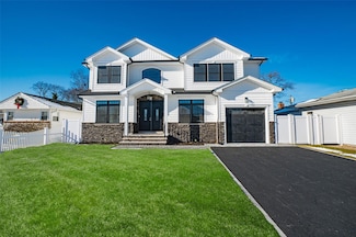 1012 Olympia Rd, North Bellmore, NY 11710