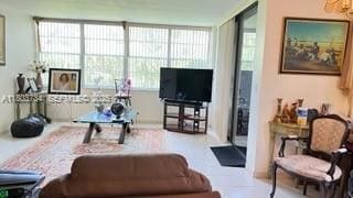1400 Saint Charles Place Unit L4, Pembroke Pines, FL 33026