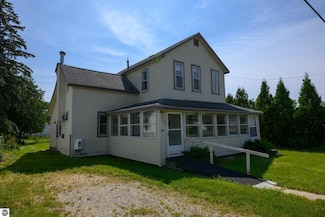 7301 Clark St, Beulah, MI 49617