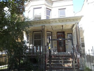 1638 N Karlov Ave, Chicago, IL 60639