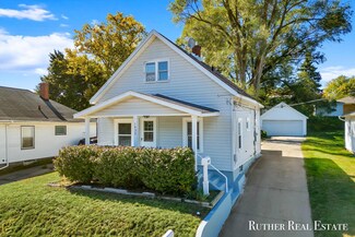 1433 Emerson Ave NW, Grand Rapids, MI 49504