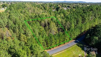 5493 Bridgewater Dr, Granite Falls, NC 28630