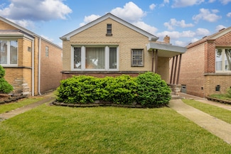 5534 S Natoma Ave, Chicago, IL 60638