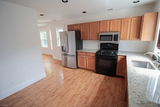130 Capen St Unit 2, Medford, MA 02155