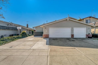 30079 Vanderbilt St, Hayward, CA 94544
