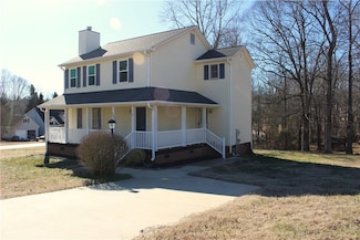 503 Hillandale Rd, Liberty, SC 29657