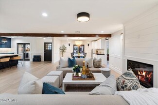 5050 E Charter Oak Rd, Scottsdale, AZ 85254