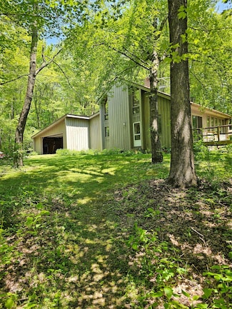 2 Redmond Way, Stanfordville, NY 12581