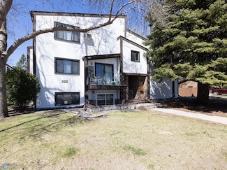 2615 Arrowhead Rd S Unit A4, Fargo, ND 58103