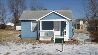 4308 NE 45th St, Kansas City, MO 64117