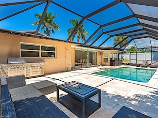 152 Coral Vine Dr, Naples, FL 34110