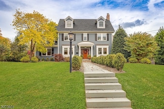 224 N Chestnut St, Westfield, NJ 07090