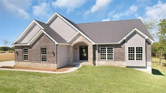 109 Schaper Farms Dr, Foristell, MO 63348