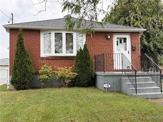 34 Race St, Buffalo, NY 14207