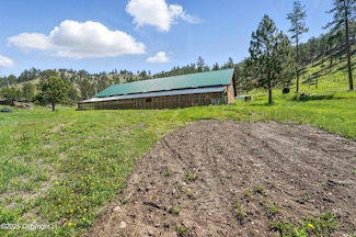 185 Plum Creek Rd, Newcastle, WY 82701