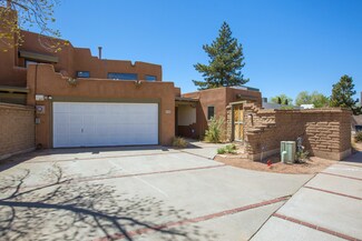 2136 Paseo Del Prado NW, Albuquerque, NM 87104