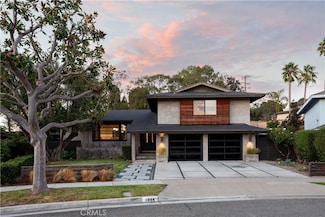 1944 Flamingo Dr, Costa Mesa, CA 92626