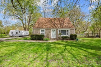 2381 Elm Rd, West Chicago, IL 60185
