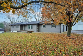 249 Yockey Rd, Mitchell, IN 47446