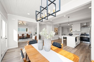 533 7th Ave S, Hopkins, MN 55343