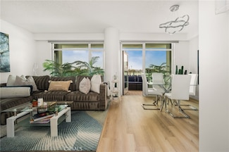 3131 Michelson Dr Unit 606, Irvine, CA 92612