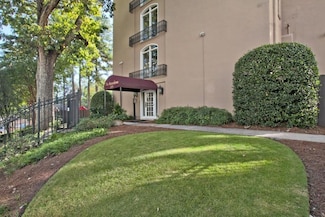 395 Pharr Rd NE Unit 103, Atlanta, GA 30305