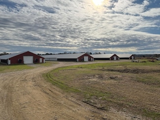 506 County Road 3102, Center, TX 75935