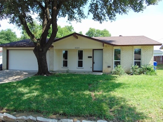 6207 Misty Wood Dr, Dallas, TX 75217