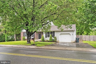 2A Bunting Bridge Rd, Cookstown, NJ 08511