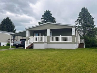 9459 U S 9 Unit 79 Dennis Street, Hudson, NY 12534