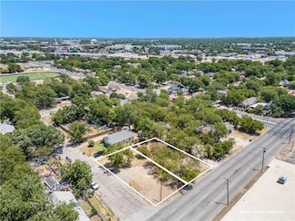 1000-1004 S 17th St, Robinson, TX 76706