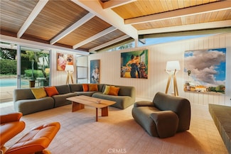 6944 Crest Rd, Rancho Palos Verdes, CA 90275