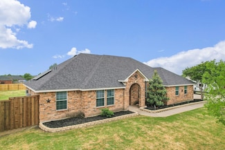 110 Shelby Dr, Royse City, TX 75189