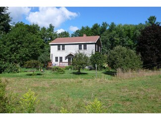 207 S Pine Banks Rd, Putney, VT 05346