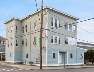 538 Wood Ave, Woonsocket, RI 02895