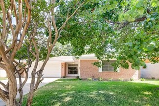 513 Lynn Dr E, Irving, TX 75062