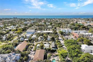 950 7th Ave S Unit 22, Naples, FL 34102