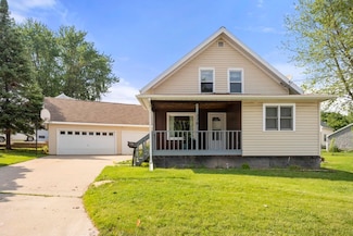 116 Darboy Rd, Kimberly, WI 54136