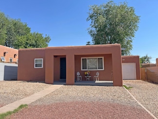 2734 San Rafael Ave SE, Albuquerque, NM 87106