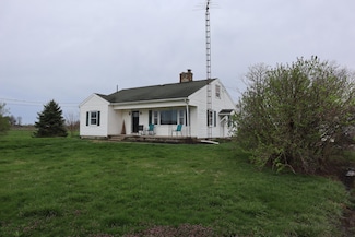 1052 Bogus Rd SE, Washington Court House, OH 43160
