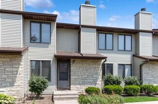 1203 Cambria Ct, Iowa City, IA 52246