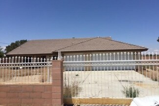 15326 Willow St, Hesperia, CA 92345