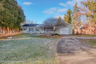 130 S Norton St, Corunna, MI 48817