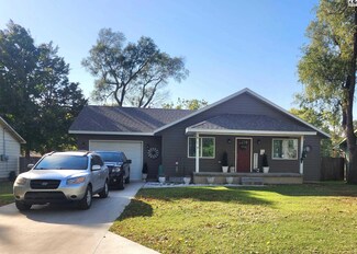 519 N Carrie St, McPherson, KS 67460