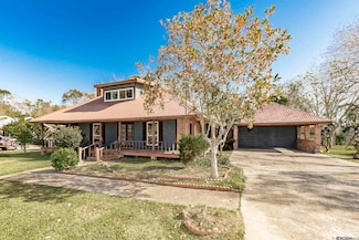 4846 Pecan Grove Rd, Port Allen, LA 70767