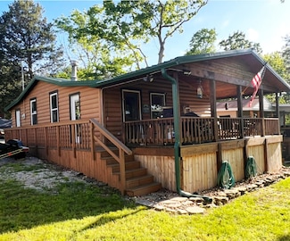 1546 Hideaway Rd, Galena, MO 65656