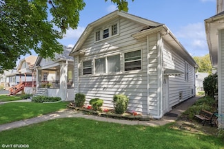 4633 N Leamington Ave, Chicago, IL 60630