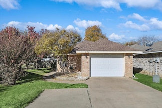 701 Windswept Ct, Denton, TX 76209