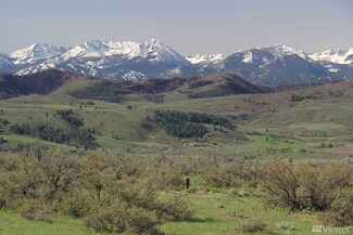 189 Studhorse Mountain Rd, Winthrop, WA 98862